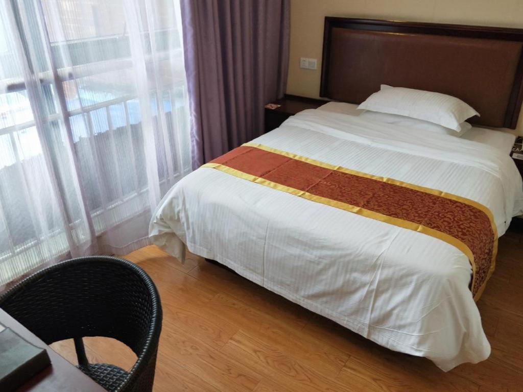 Hotel Greentree Sheshan National Tourist Express