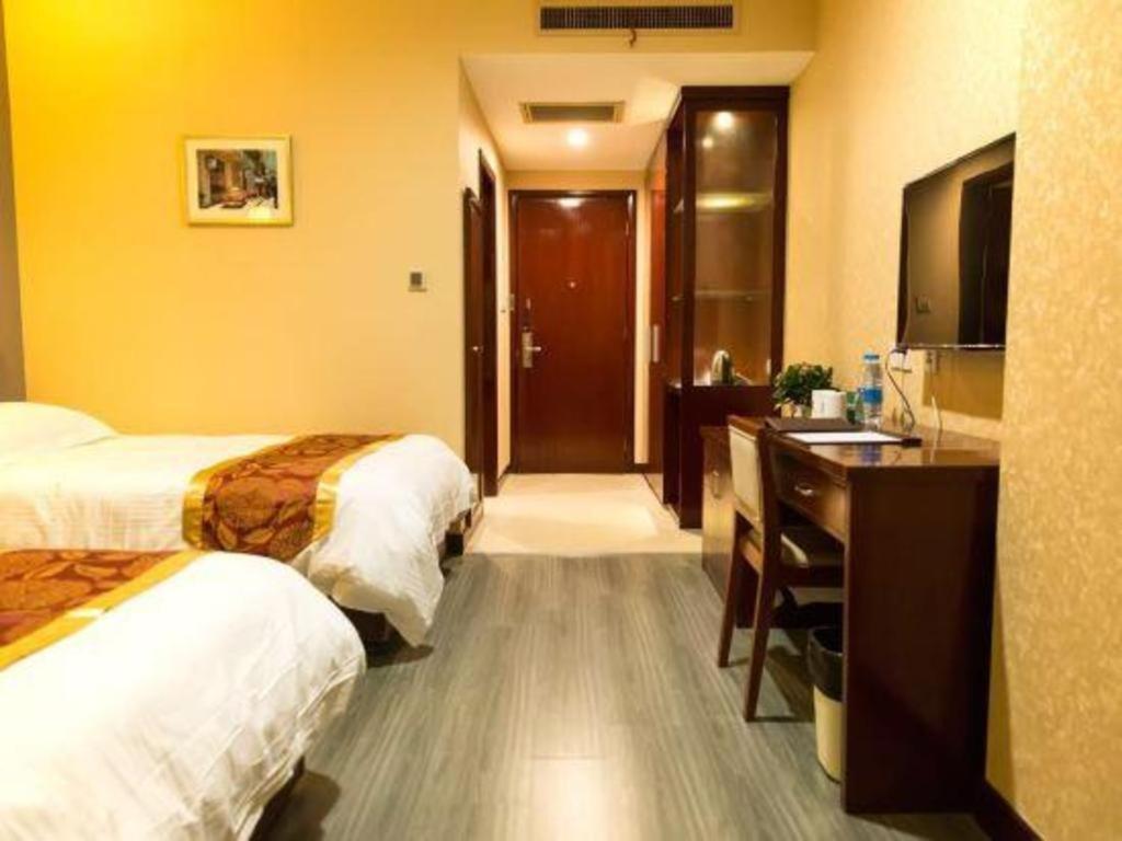 Greentree Sheshan National Tourist Express 3* Shanghai