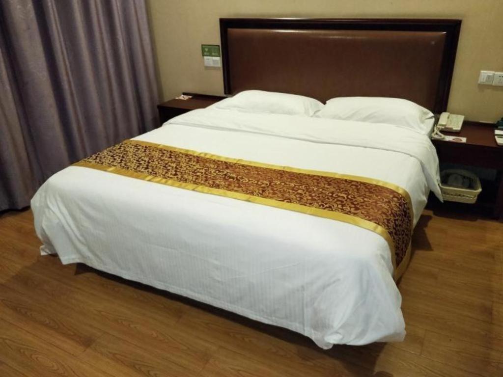 Greentree Sheshan National Tourist Express Shanghai