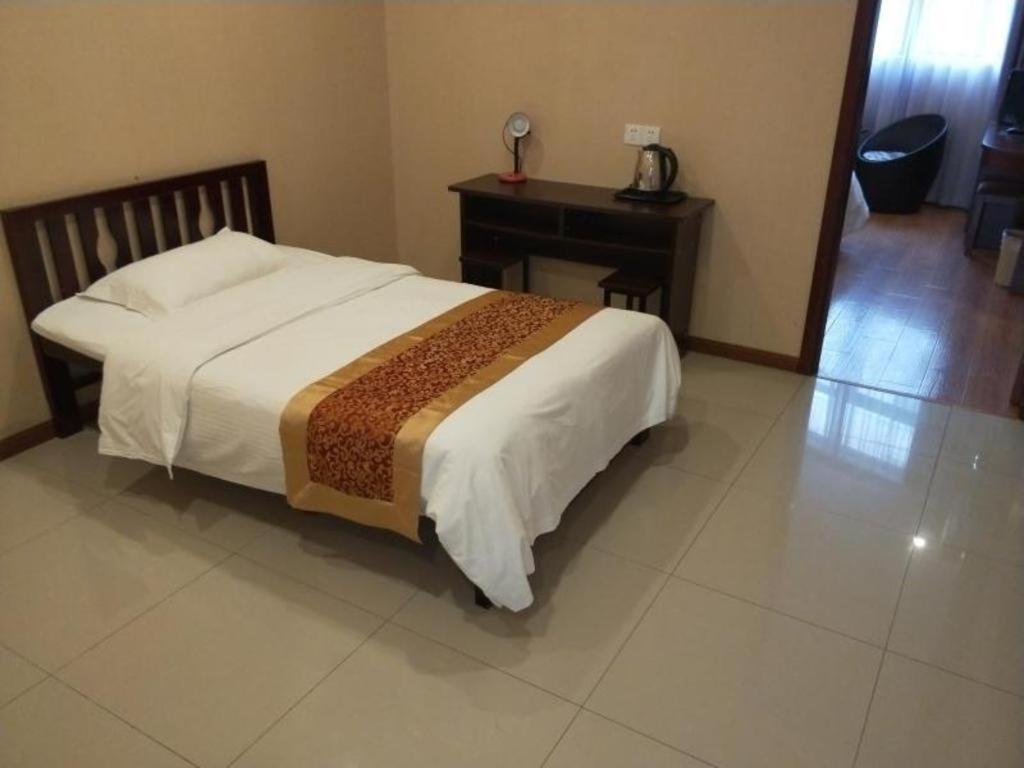 Greentree Sheshan National Tourist Express 3*