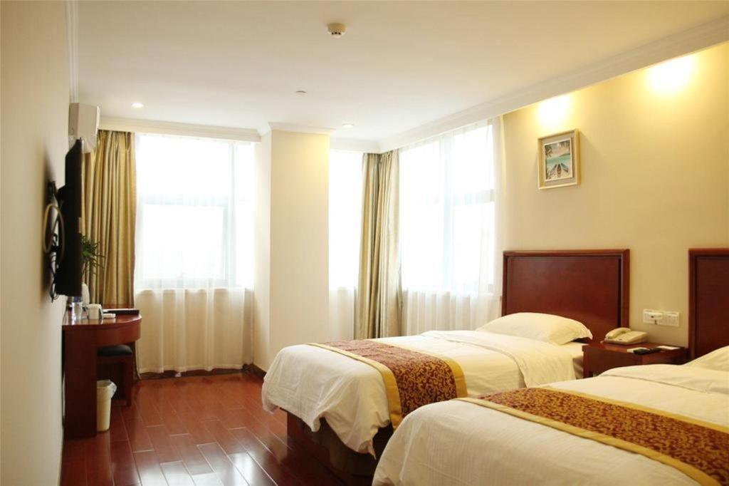 Greentree Sheshan National Tourist Express 3* Shanghai